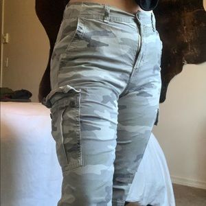 AE Camo Cargo Jogger Style Pants